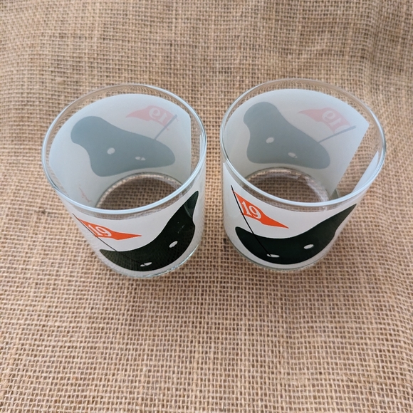 Set of 2 Morgan 19th Hole Golf Old Fashioned Glasses MCM Barware Green White Red - Picture 3 of 5